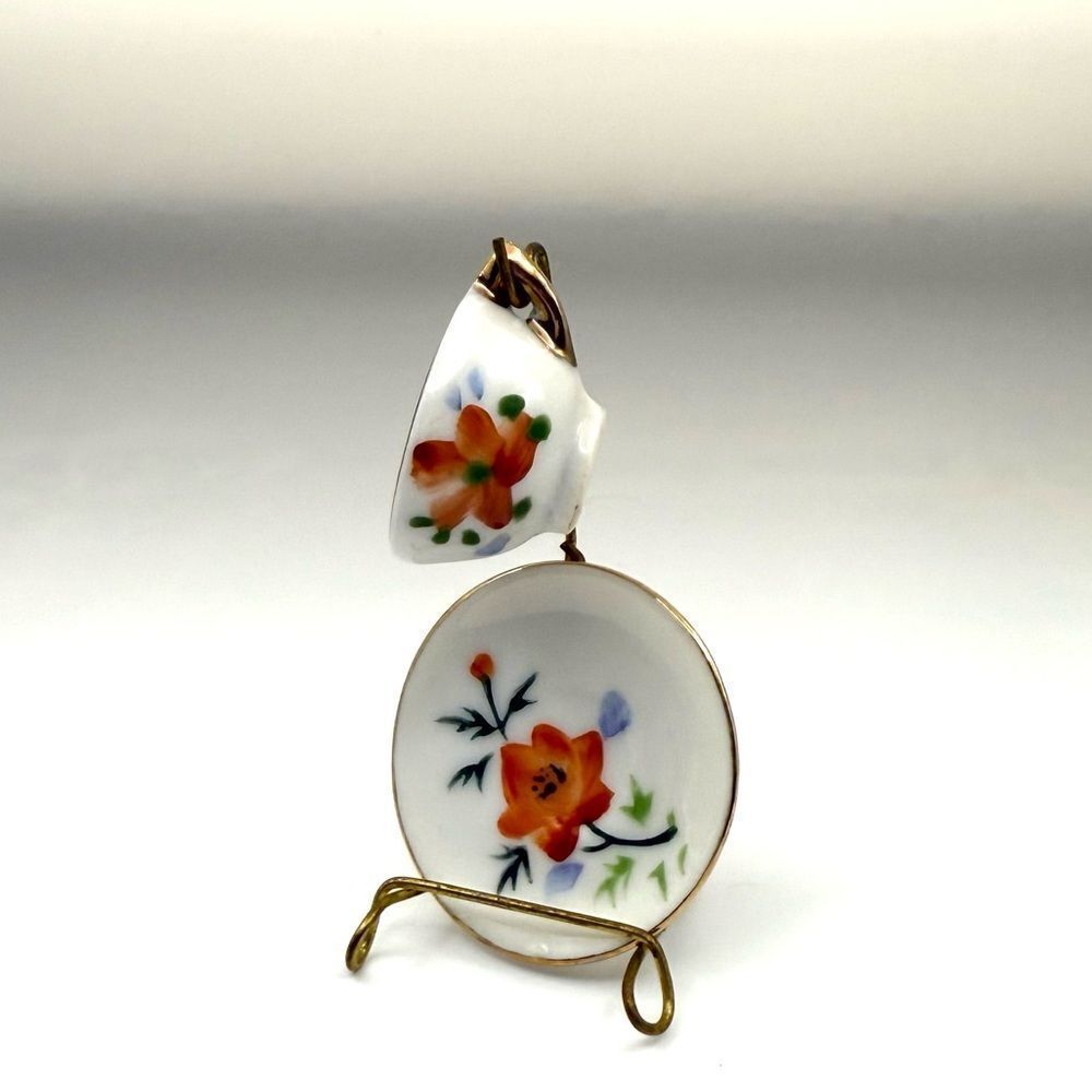 Hand Painted Floral Pattern Japan Mini Cup Saucer With Stand Birth Month August